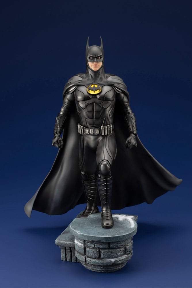 DC Comics NEW! MICHAEL KEATON AS BATMAN STATUE MOVIE BUST DARK KNIGHT  Figurine